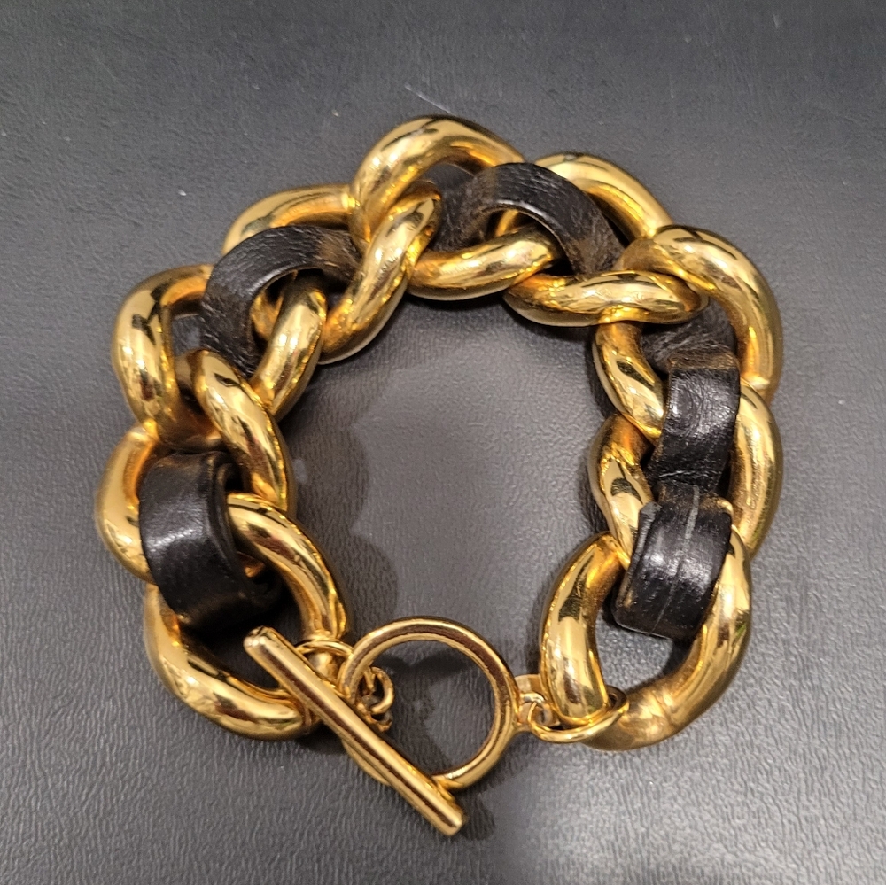 Chain bracelet
